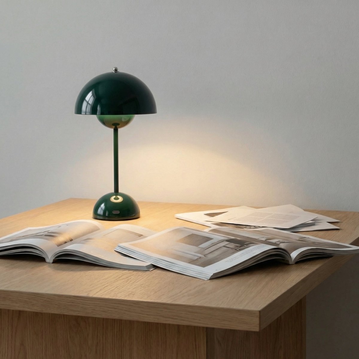Skulptureret blank finish kuppel bordlampe, moderne design, 12 tommer høj | Rosalyssa