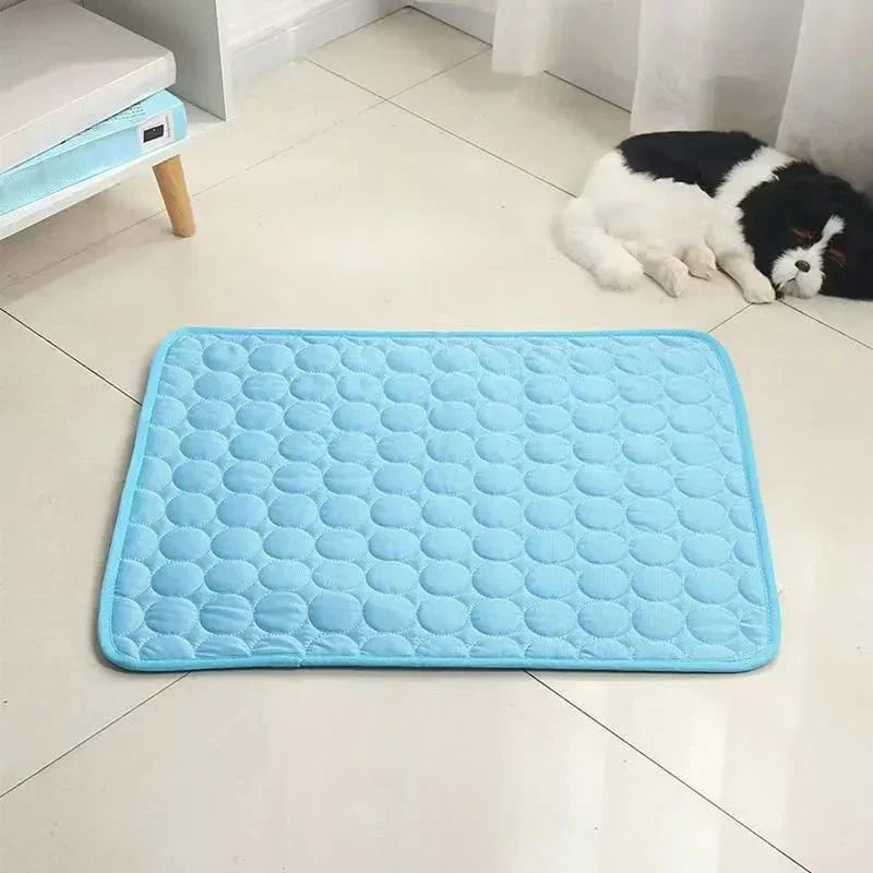 ChillPaws Kylmatta för Hund för Omedelbar Uppfräschning och Komfort