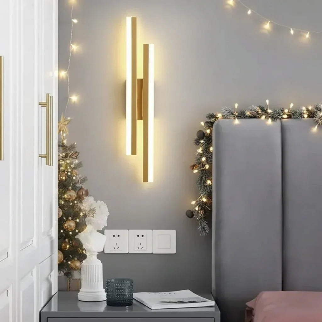 Lampa de perete modernă LumaArc cu LED și trei moduri de culoare