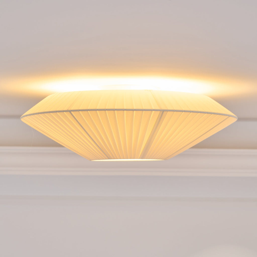 Stropní lampa v orientálním stylu s látkovým stínidlem pro jídelní pokoj, stmívatelná, tři velikosti