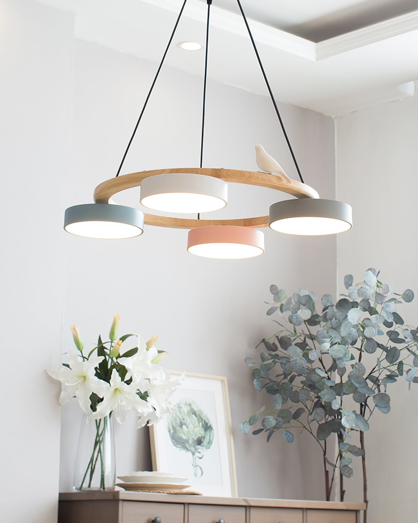 Sienna Bird Rund Lysekrone med Naturinspireret LED-lys