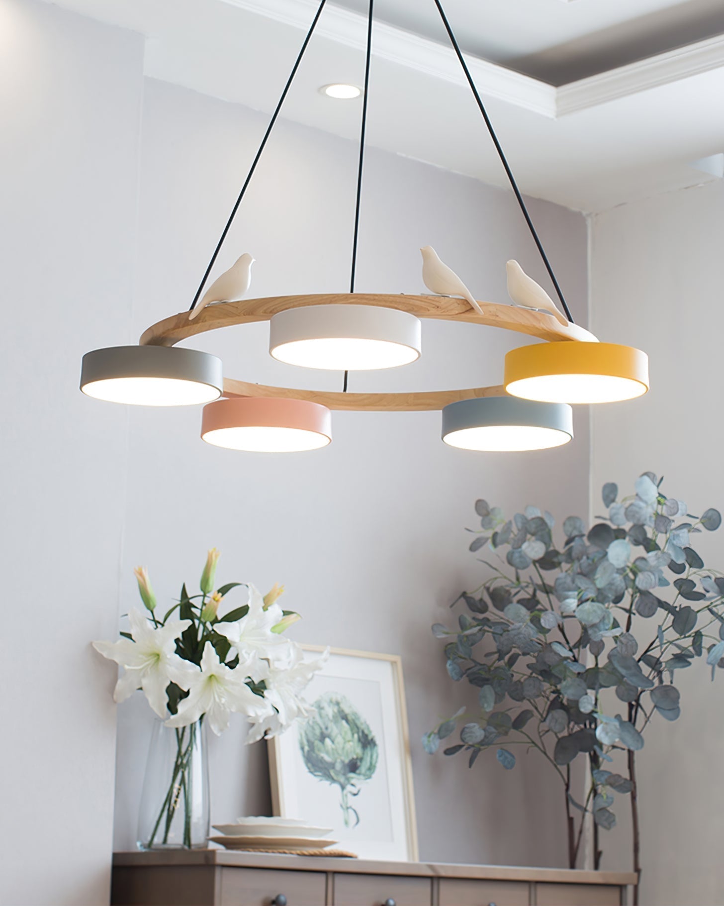 Sienna Bird Rund Lysekrone med Naturinspireret LED-lys