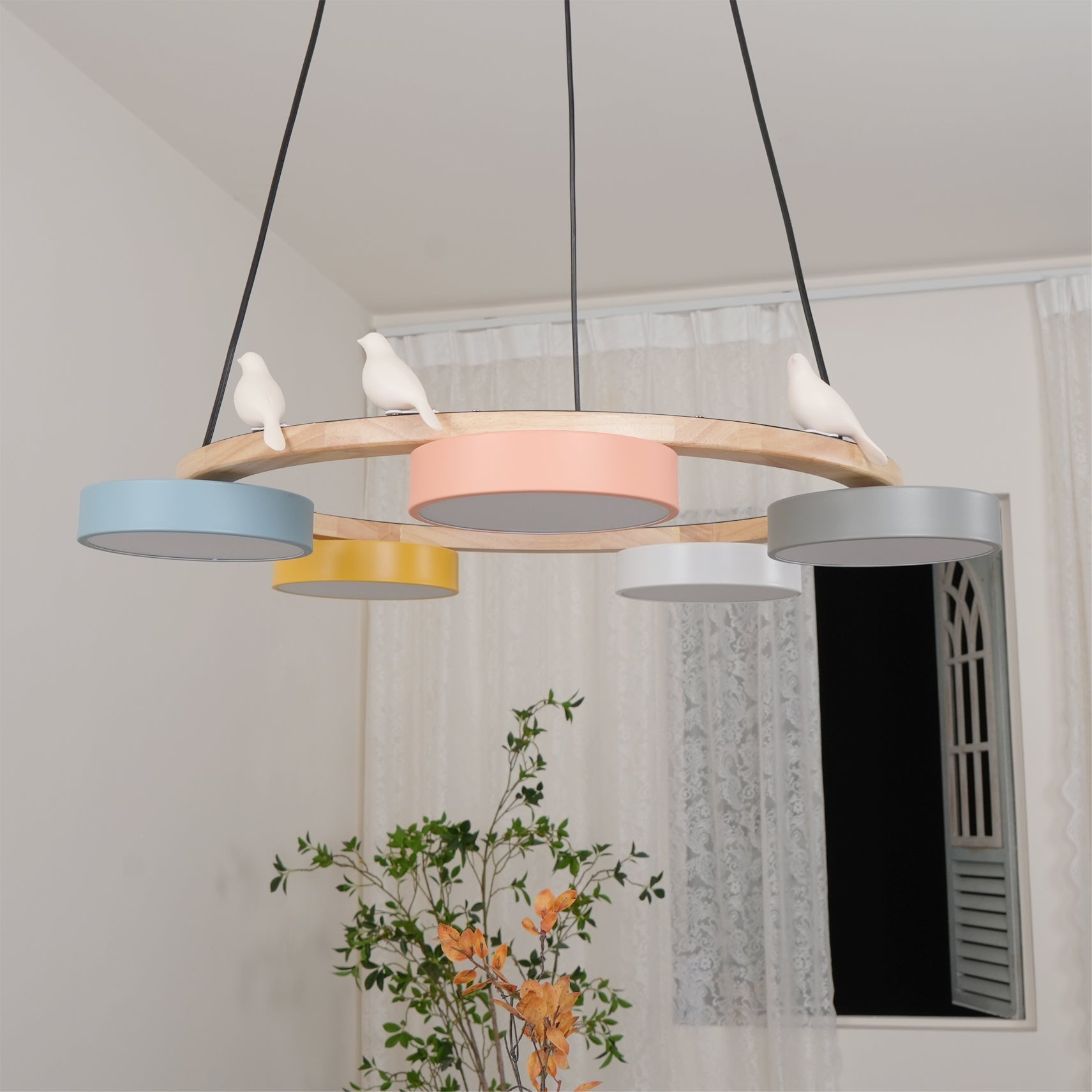 Sienna Bird Rund Lysekrone med Naturinspireret LED-lys