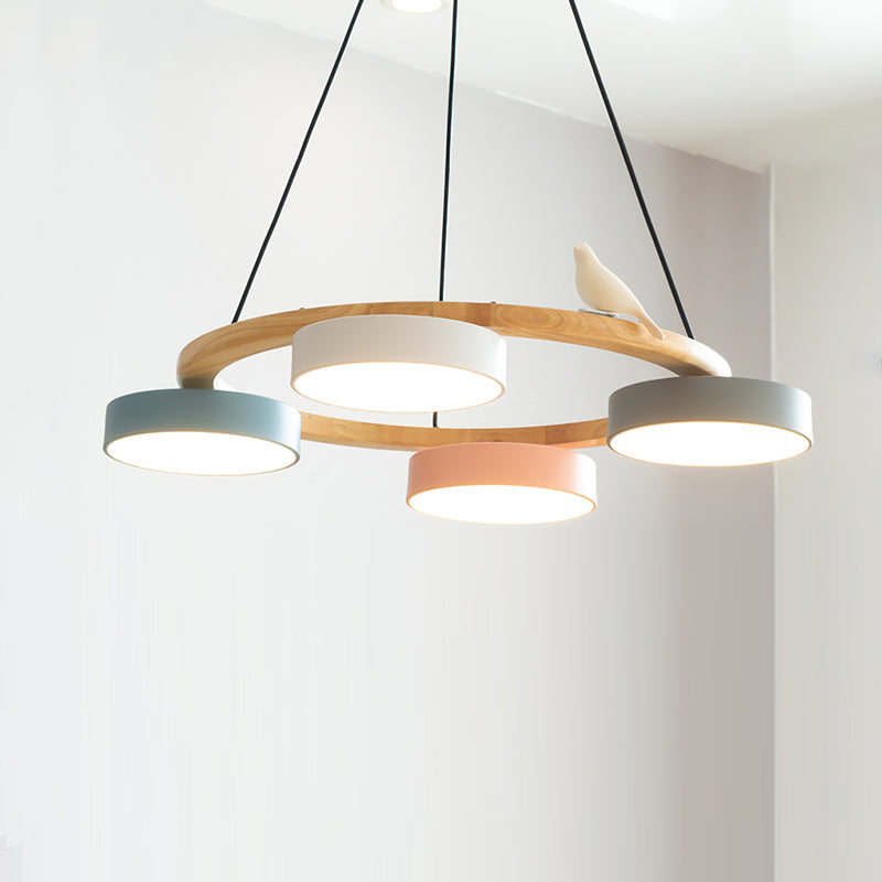 Sienna Bird Rund Lysekrone med Naturinspireret LED-lys