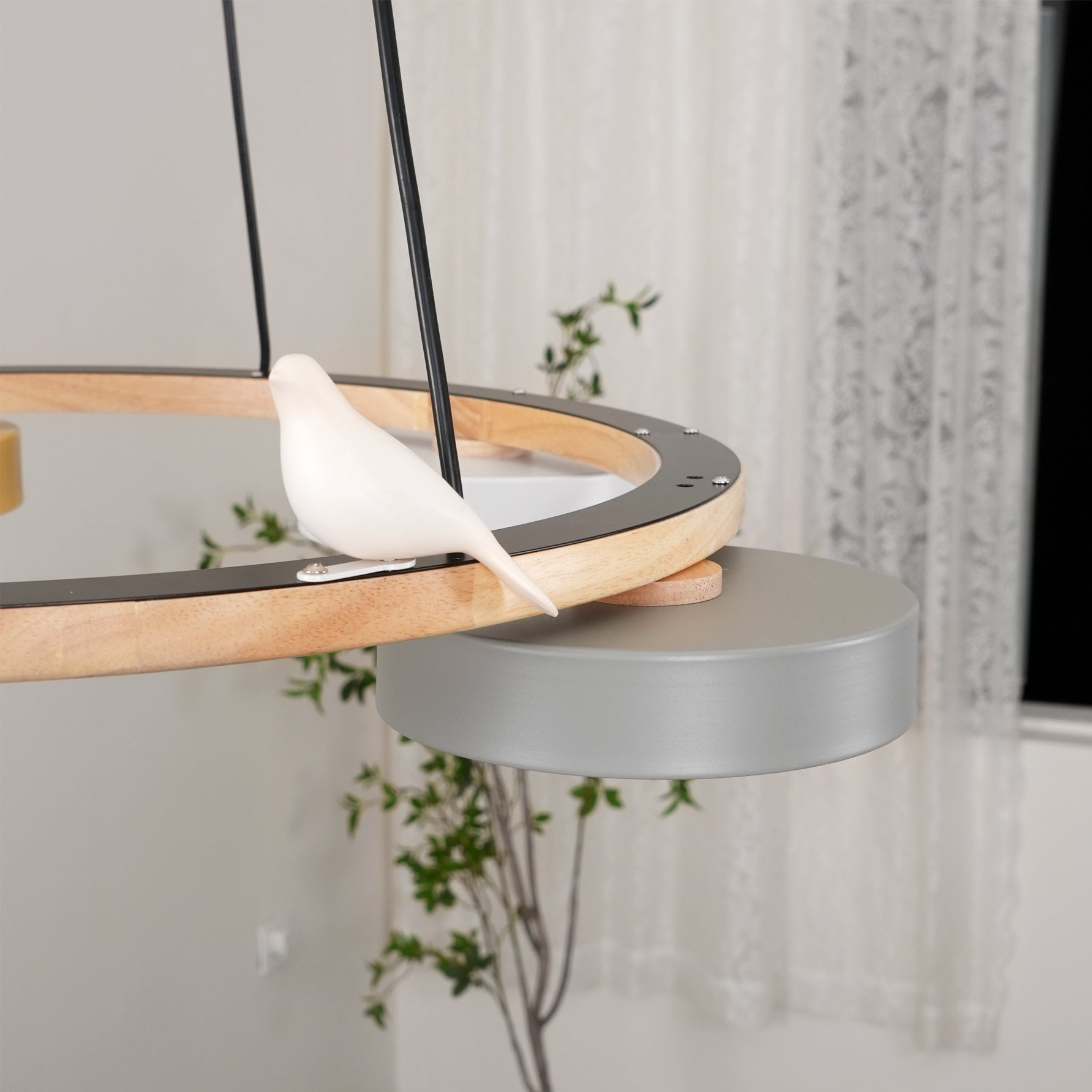 Sienna Bird Rund Lysekrone med Naturinspireret LED-lys