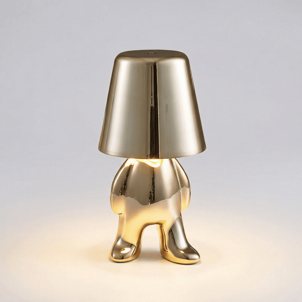 Modern kompakt bordslampa med unik design och energieffektiv LED | Rosalyssa