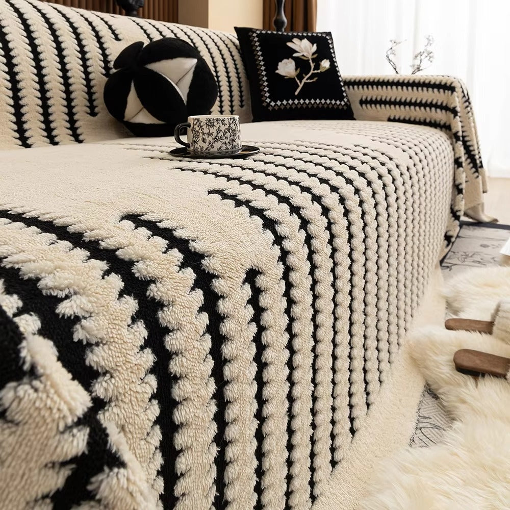 Vintage Inspired Plush Sofa Cover For Elegant Comfort