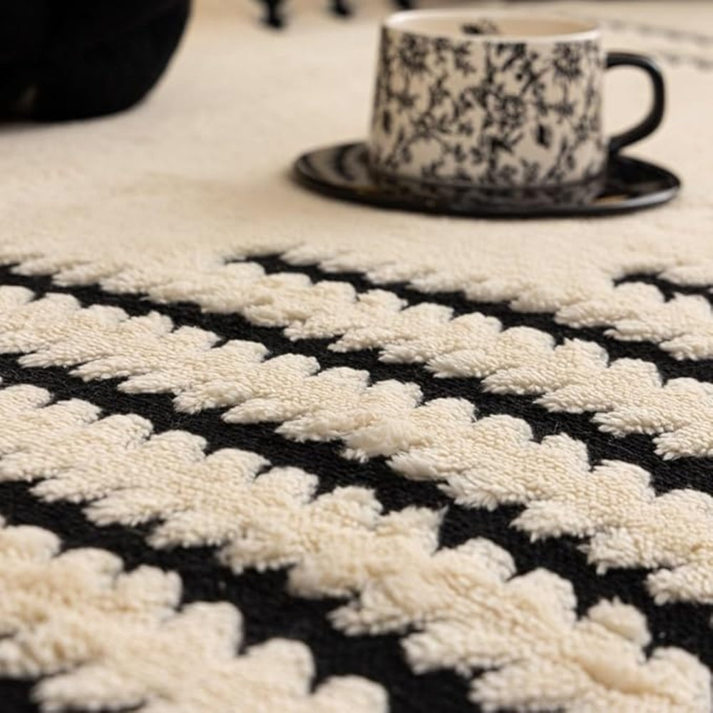 Vintage Inspired Plush Sofa Cover For Elegant Comfort