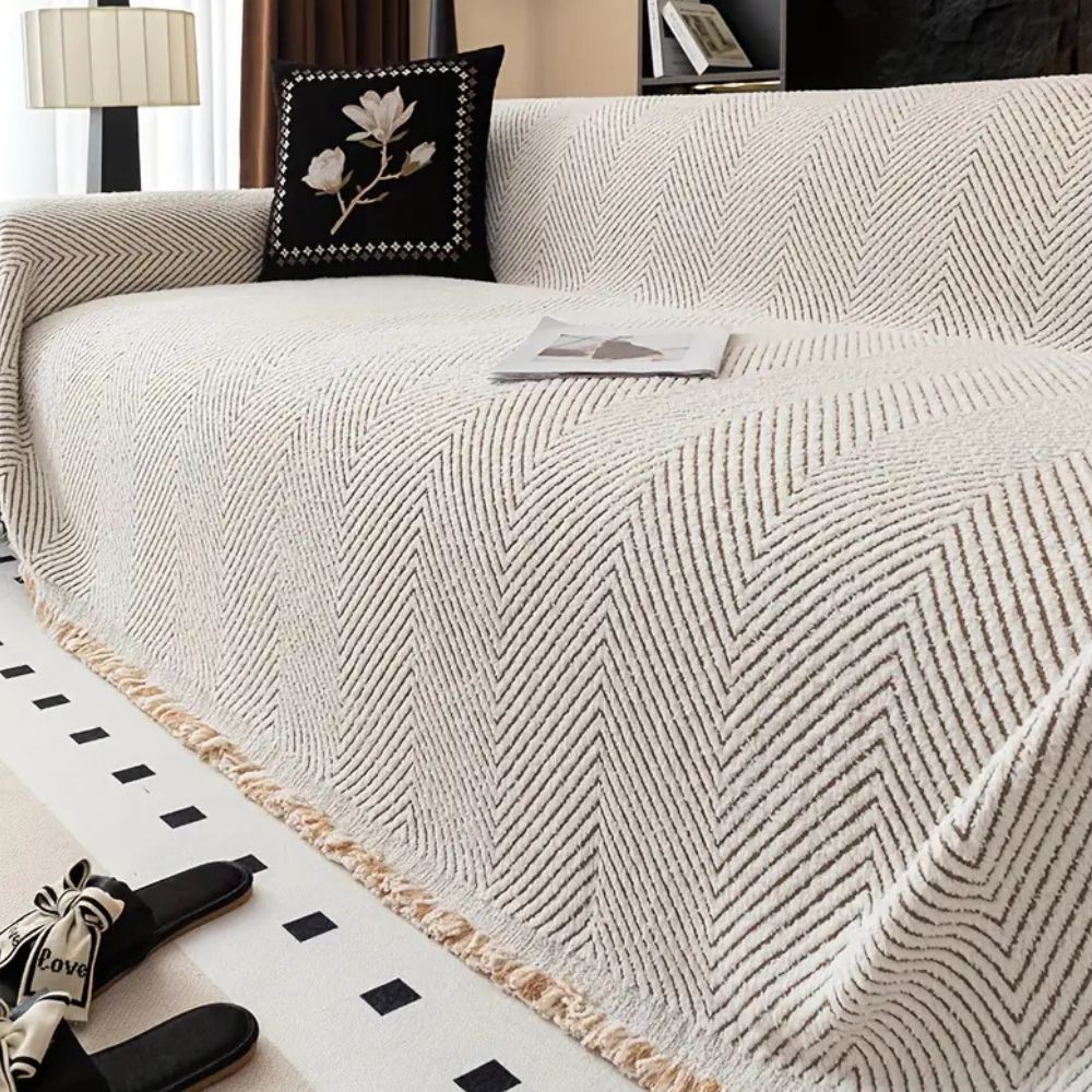 Protecție pentru canapea din microfibră antiderapantă cu model în dungi herringbone