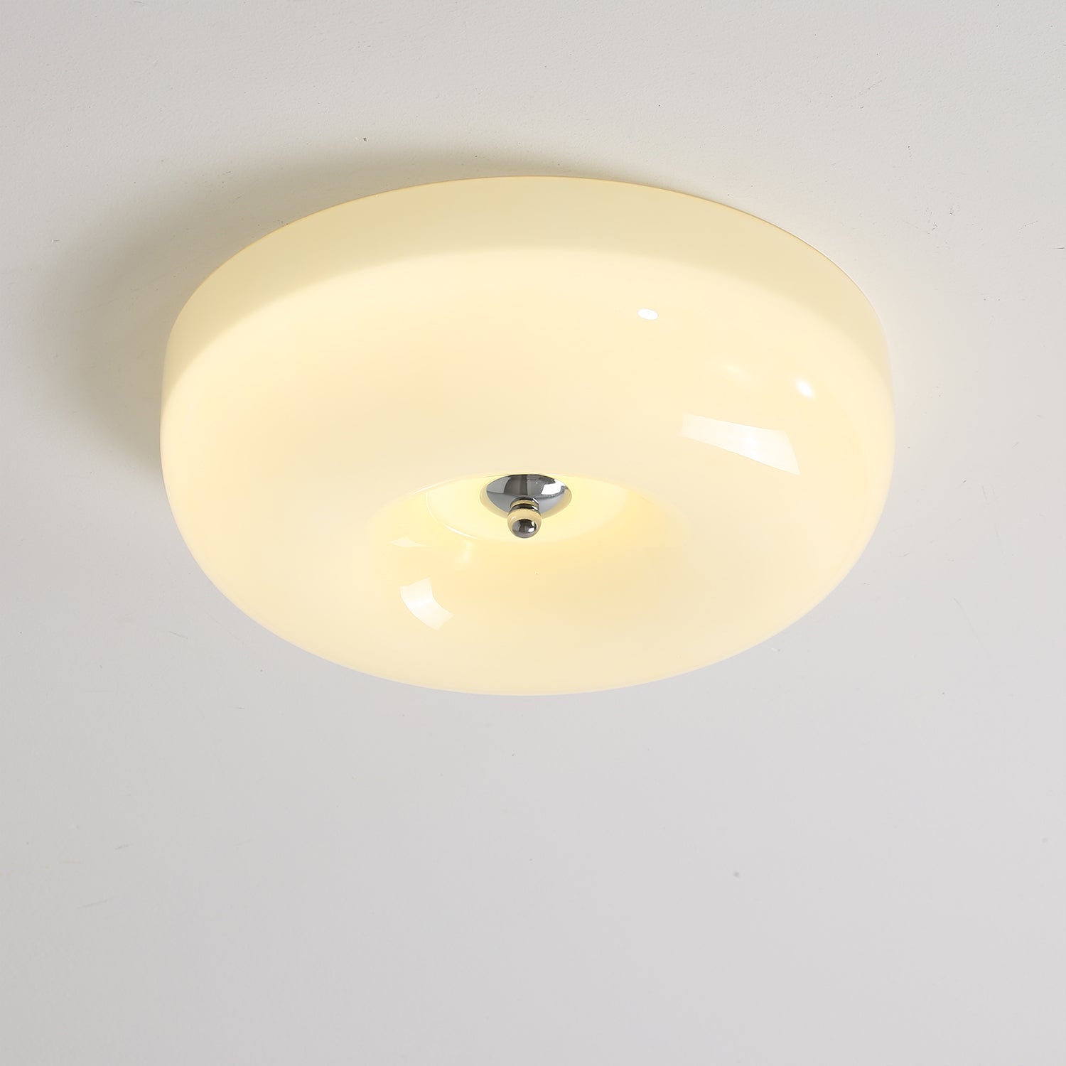 Stropní lampa Swirl ze skla s kovovým rámem, stmívatelná LED, bílá, kávová, béžová, 32, 40, 46 cm
