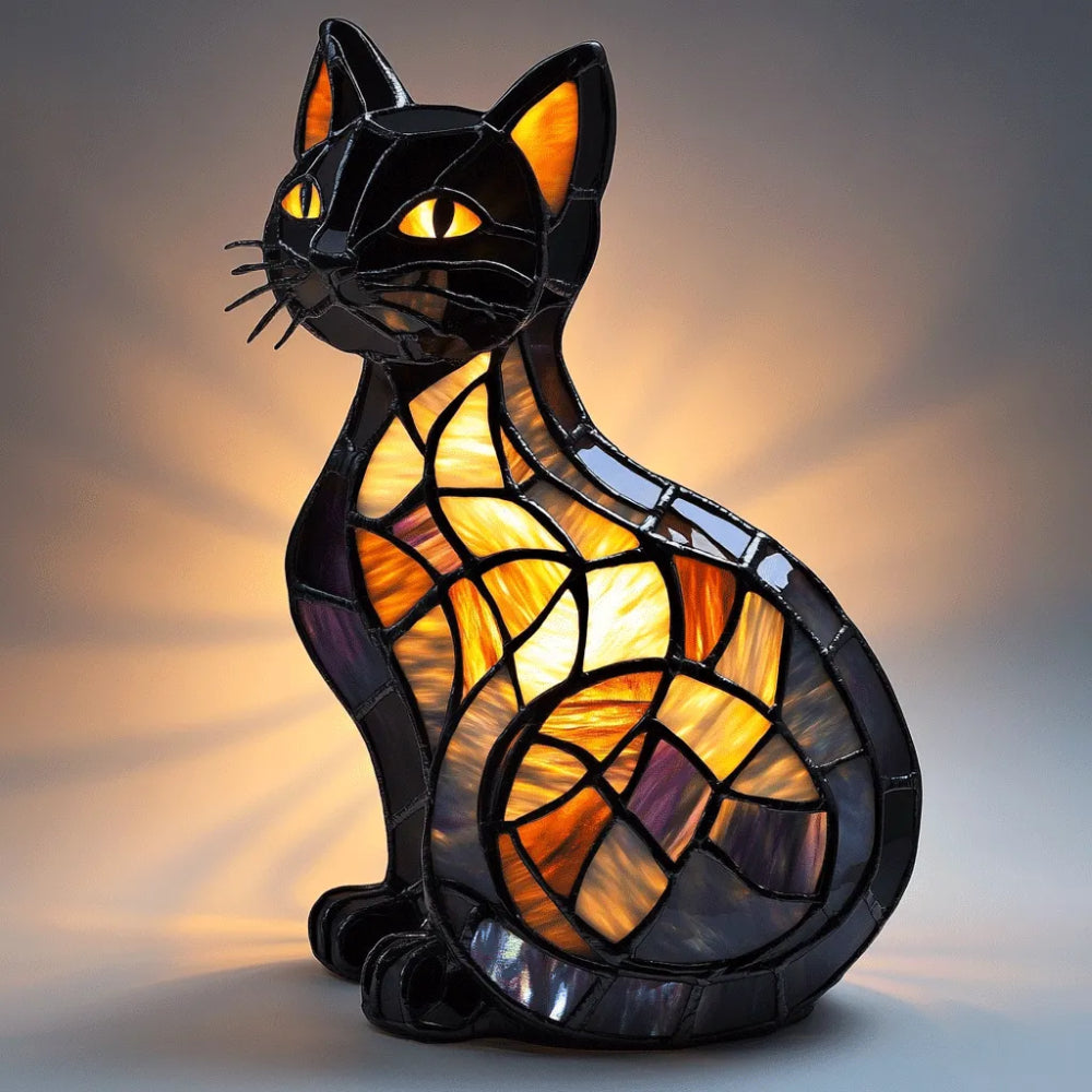 Kat natlampe med bordlampe i glasmaleri-stil til hyggelig stemning