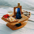 Trailside Klappbarer Holz-Picknicktisch mit Glashaltern und Snackfächern