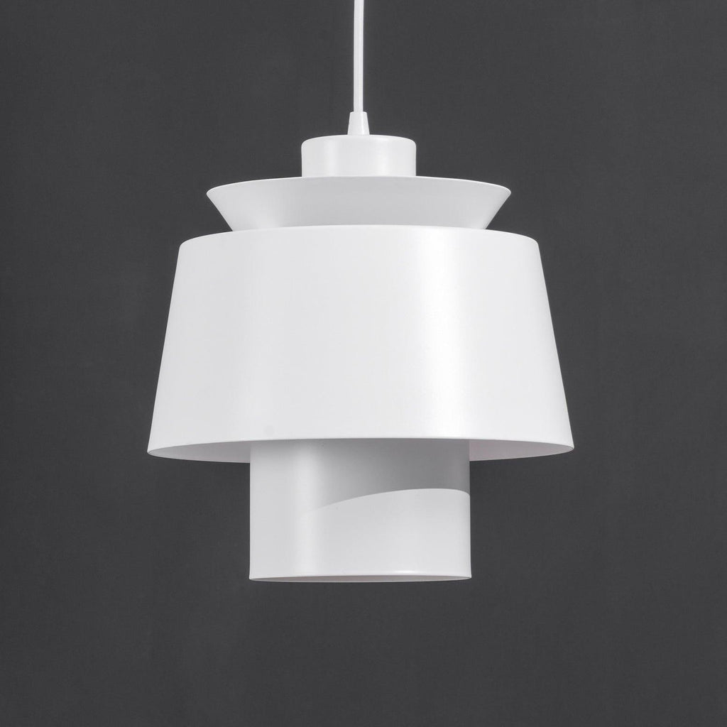 Astraea Pendant Light Elegant Star Inspired Ceiling Light | Snurv