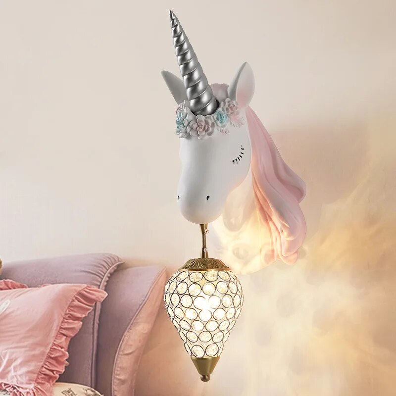 CalmWave Harz-Wandleuchte mit Einhorn-Design für sanftes Leuchten
