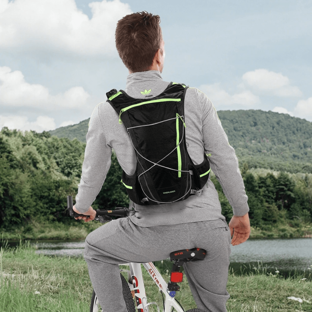 AeroHydra 8L Breathable Hydration Backpack With 1.5L Bladder For Running And Cycling