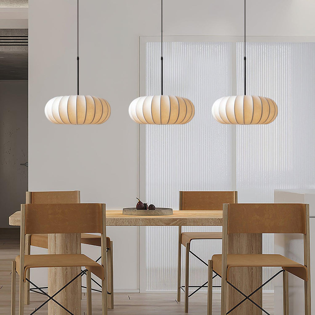 Závěsná lampa Horizon inspirovaná japonským minimalismem a wabi-sabi