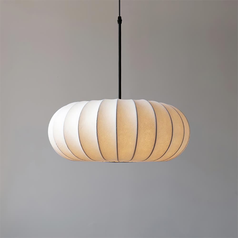 Závěsná lampa Horizon inspirovaná japonským minimalismem a wabi-sabi