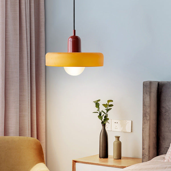 Lampada a sospensione nordica con aspetto in vetro retrò per spazi moderni e colorati
