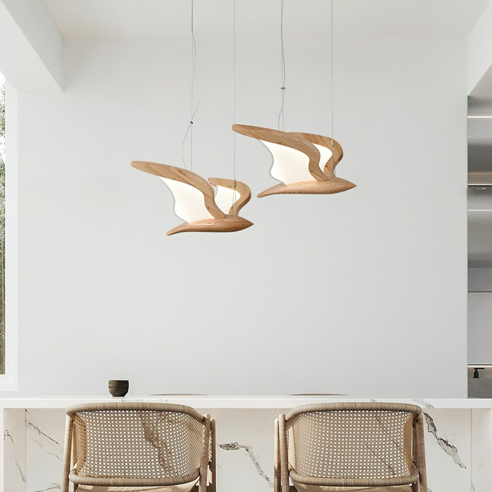 Lustre en verre Lyrael fabriqué en métal, bois et acrylique | Snurv