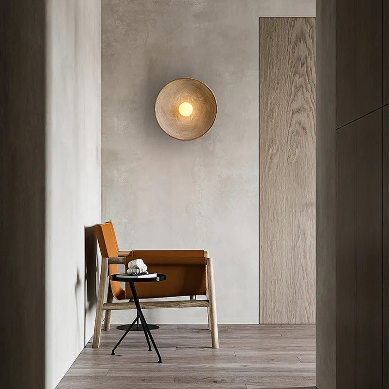 Lámpara de pared de madera con LED hecha a mano, con encanto rústico y ambiente suave