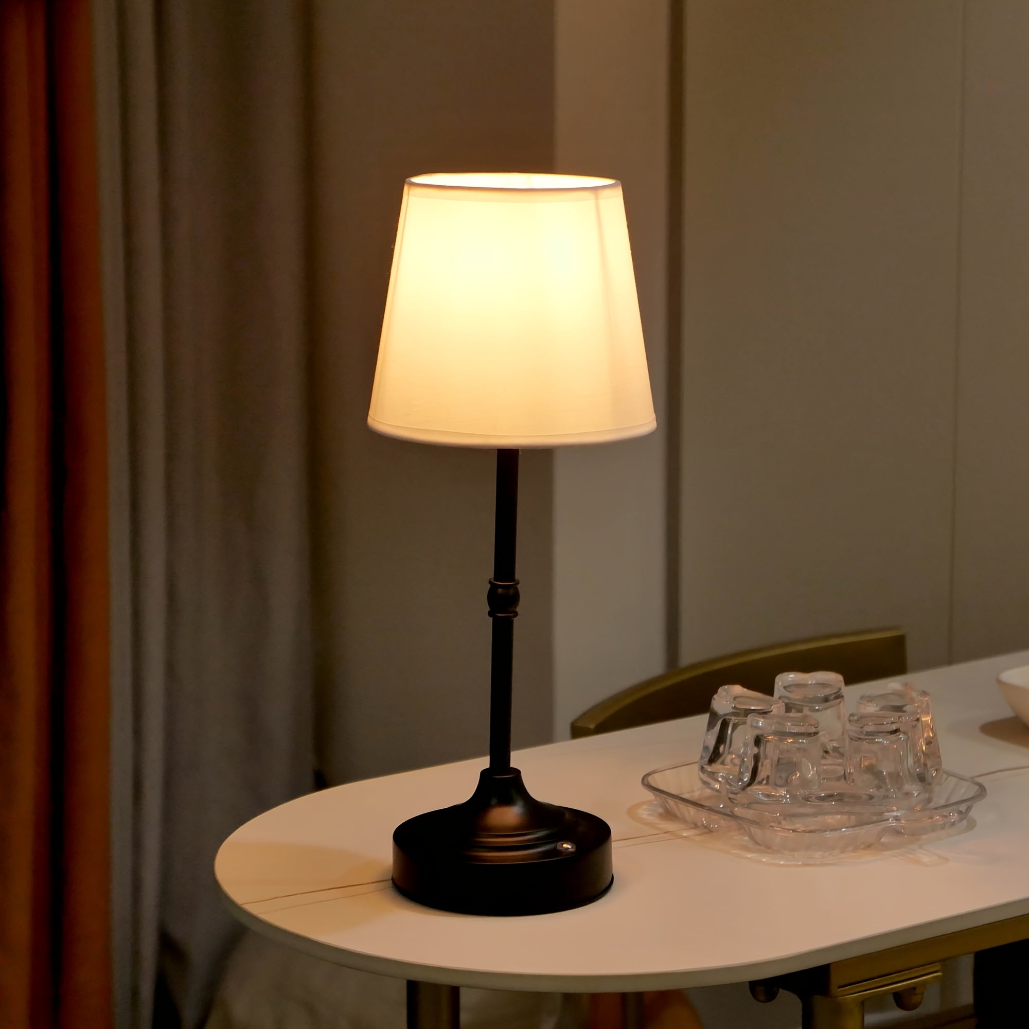 USB nabíjecí lampa s nastavitelným jasem, bezdrátová pro stoly