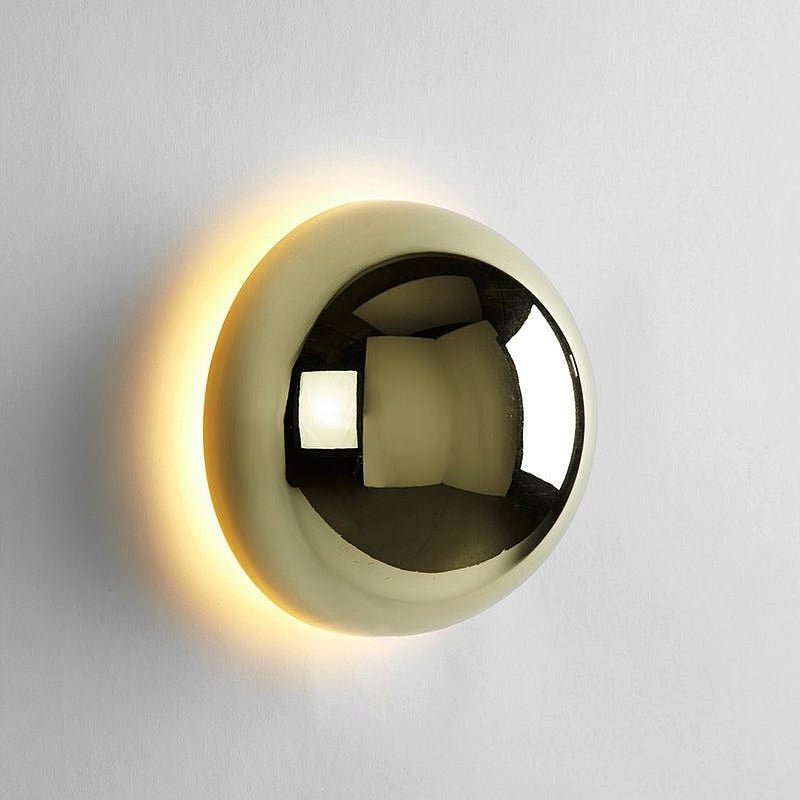 Candeeiro de Parede Bauhaus Eclipse com Acabamento Dourado para Iluminação de Arte Moderna