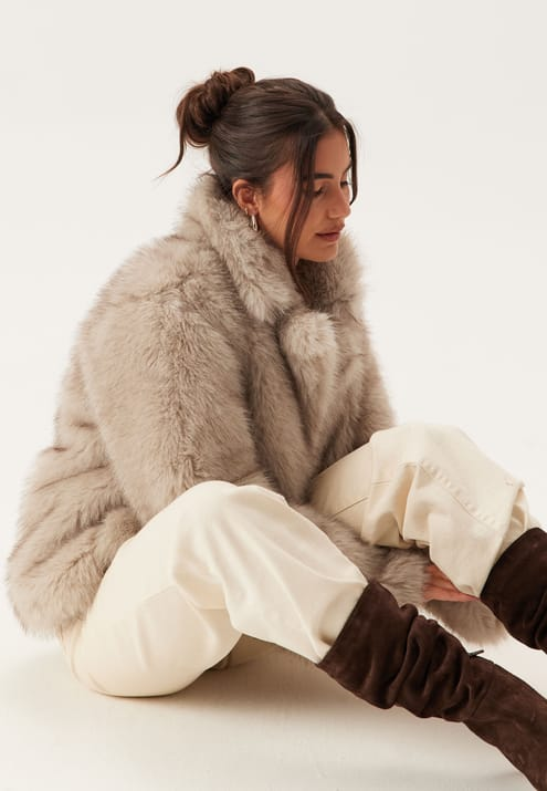 Veste en Fausse Fourrure Luxe