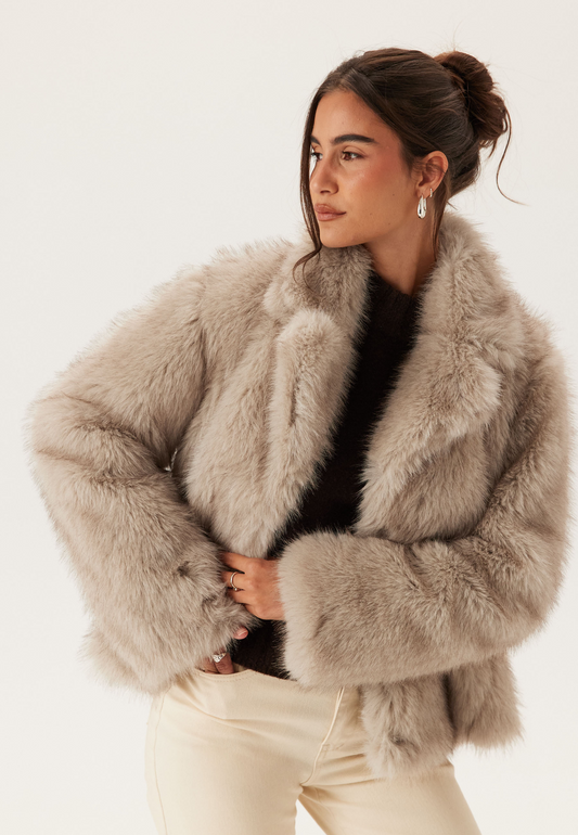 Veste en Fausse Fourrure Luxe