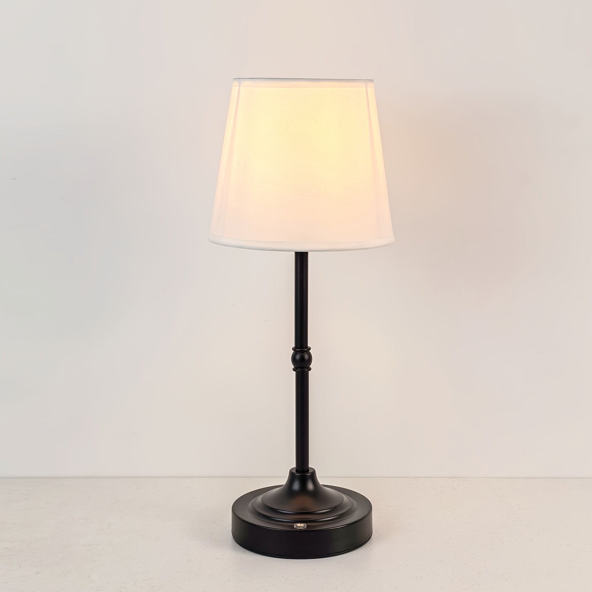 USB nabíjecí lampa s nastavitelným jasem, bezdrátová pro stoly
