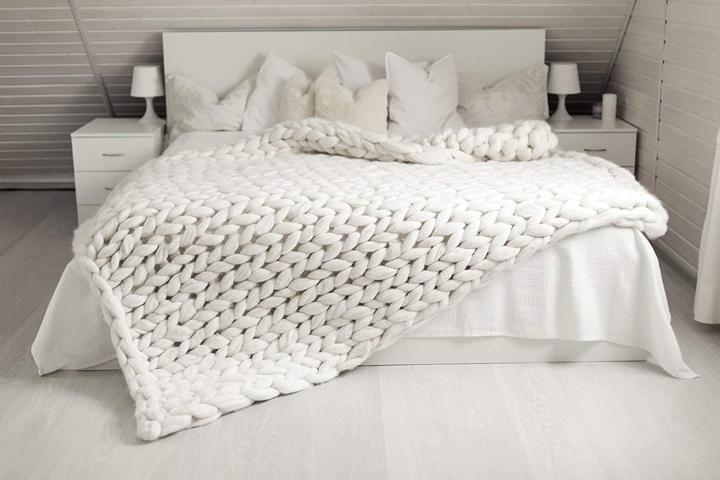 CloudNest Kuschelige Strickdecke für gemütlichen Wohnkomfort