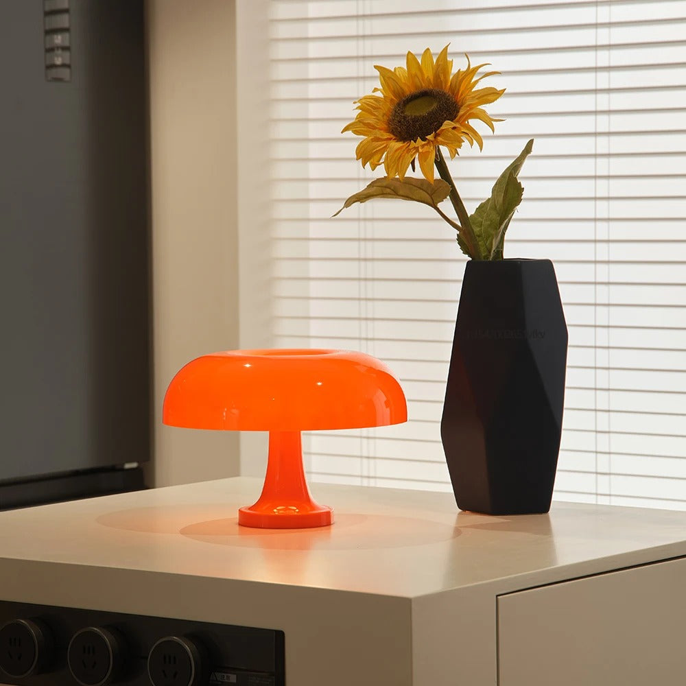 Mushroom Lamp With Bauhaus Style For Warm Home Ambience