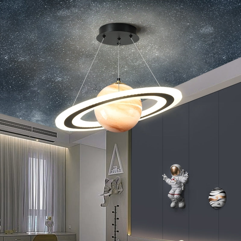 CosmoVoyage Závěsná lampa Nebeská sféra pro moderní domácí dekoraci