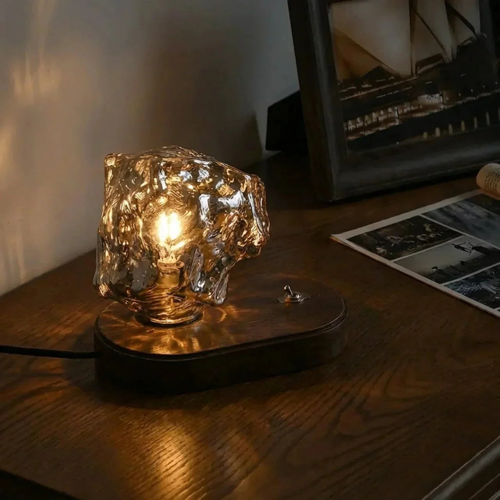 Organiczna szklana lampa stołowa do oświetlenia eleganckich wnętrz | Rosalyssa