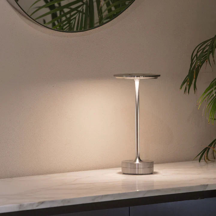 LumaNova Trådløs Touchlampe med Dæmpbar Trådløs Belysning