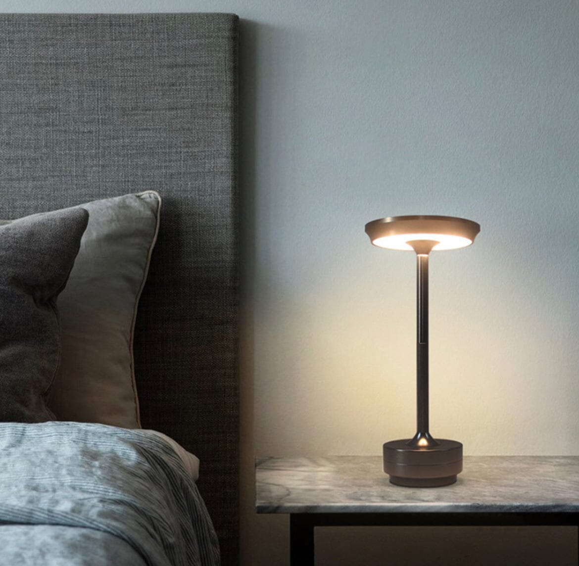LumaNova Trådløs Touchlampe med Dæmpbar Trådløs Belysning