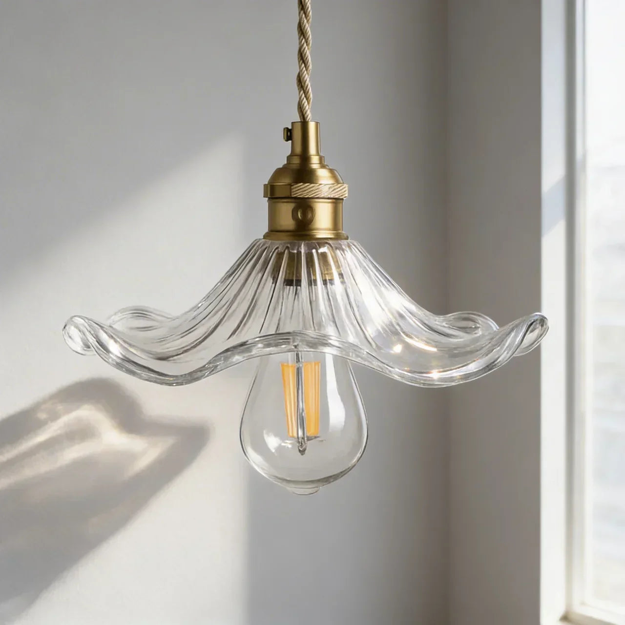 Art Deco bølget glasloftlampe til boligindretning | Rosalyssa