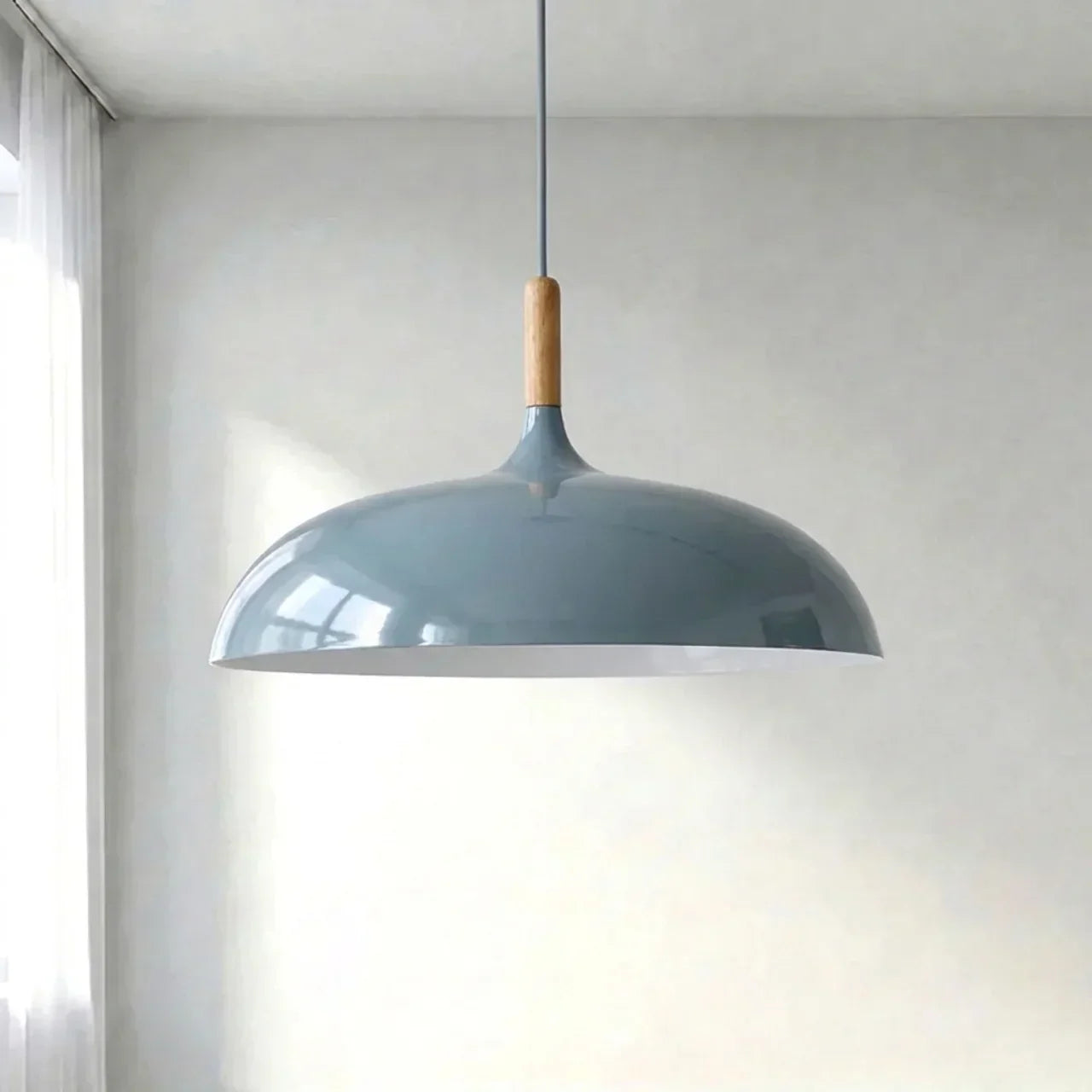 Pendant Light With Sculptural Shape Design In Metal And Wood | Rosalyssa