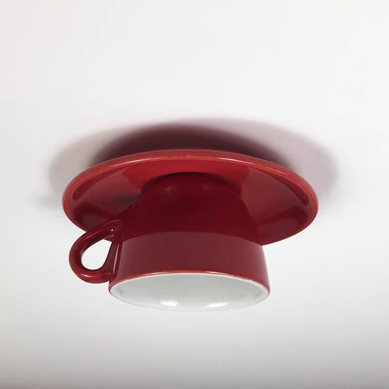 Kaffekopp i keramisk taklampe med LED i blått og rosa for soverom og stue