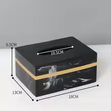 Czarna taca prezentacyjna z marmuru Regal z złotą obręczą do łazienki