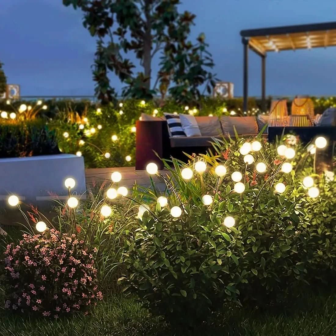 GlowWing Solar Garden Lights for Atmospheric Evenings