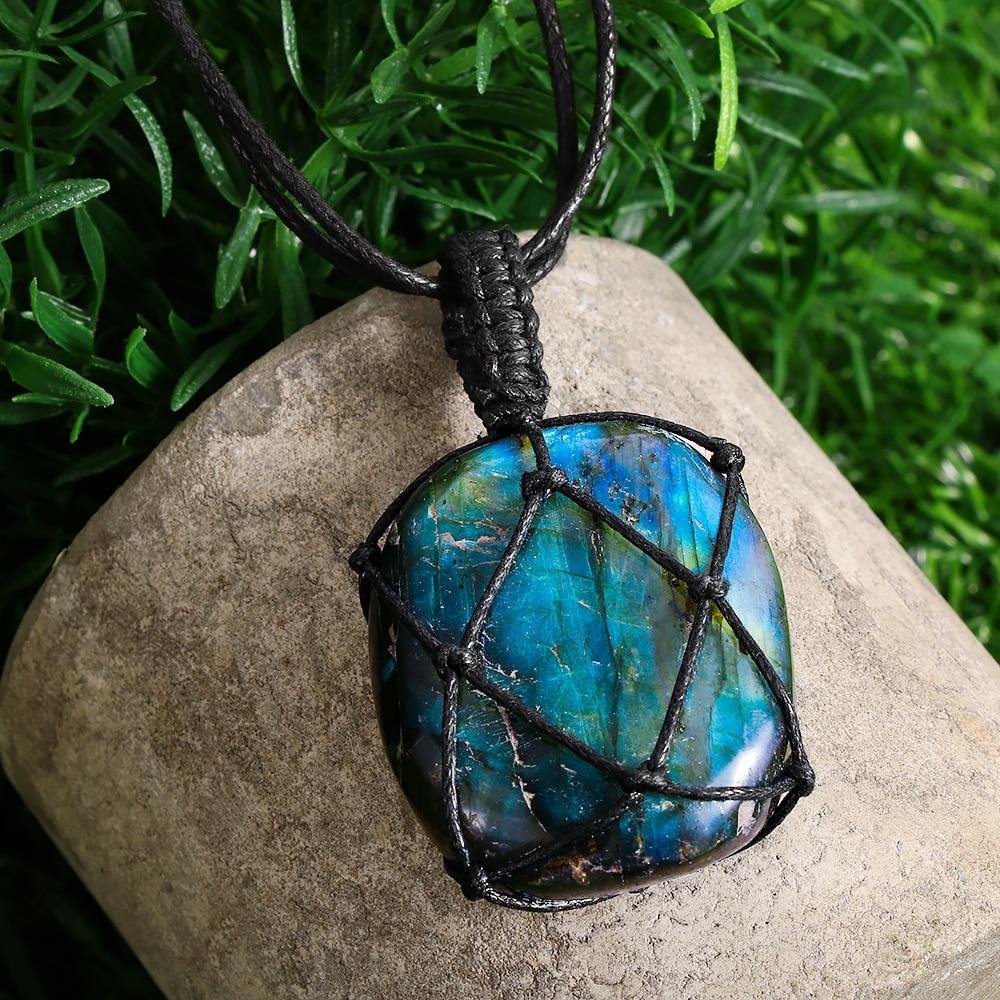 Mystical Labradorite Dragonheart Necklace - Aris | Rosalyssa