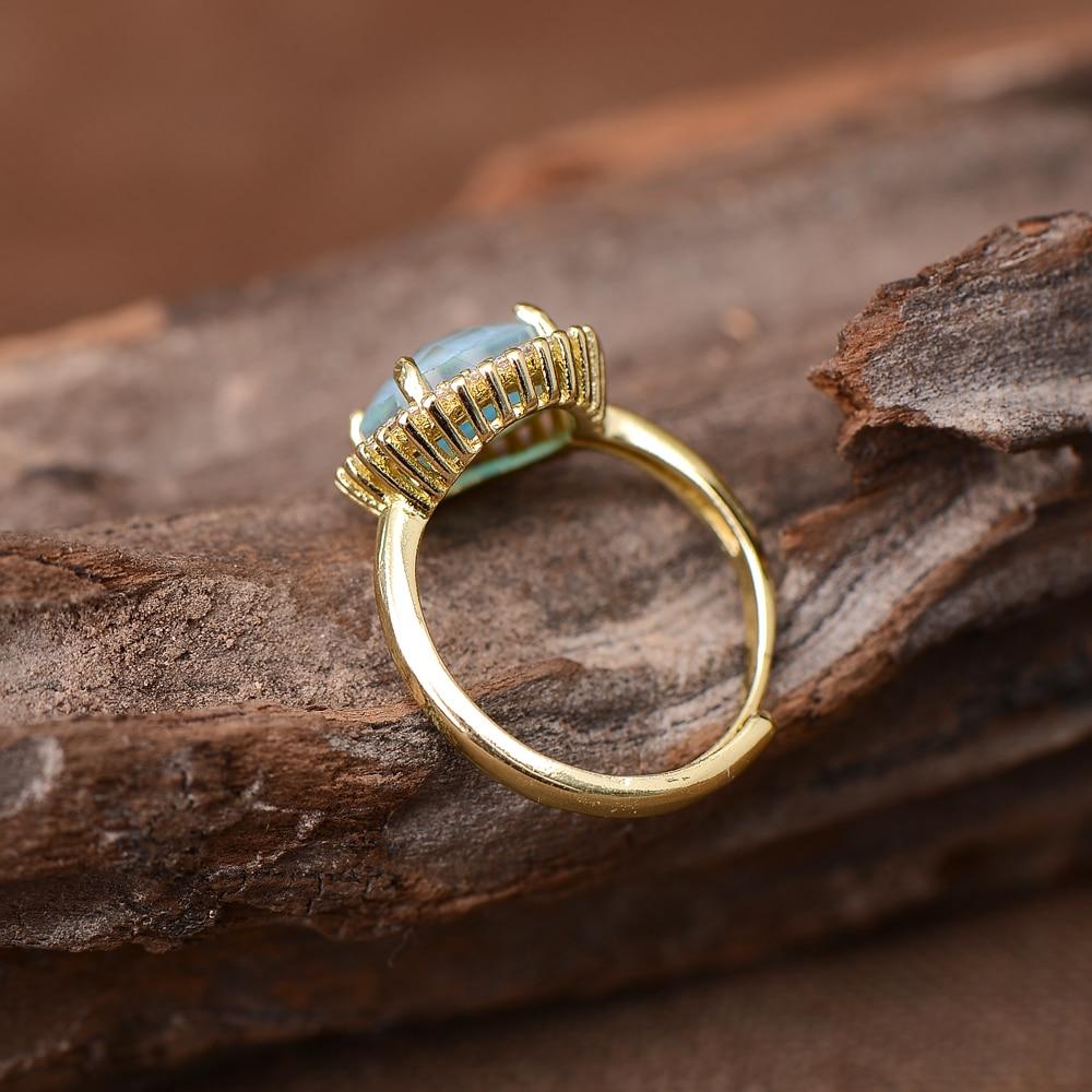 Anillo Cóctel Brillo Místico – Elowen | Rosalyssa
