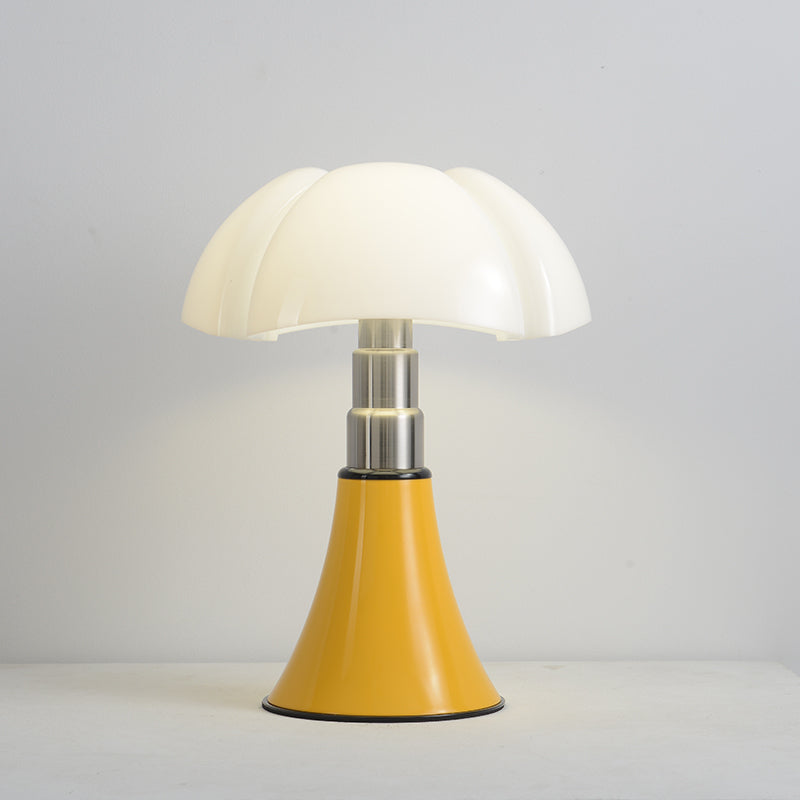 Retro moderní akcentní světlo s vintage LED stolní lampou