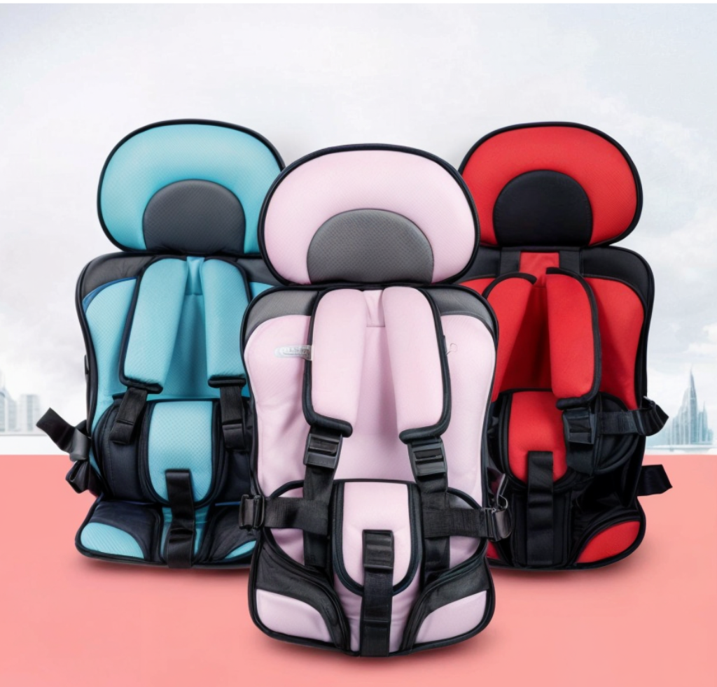 Lightweight Travel Car Seat With Adjustable Harness