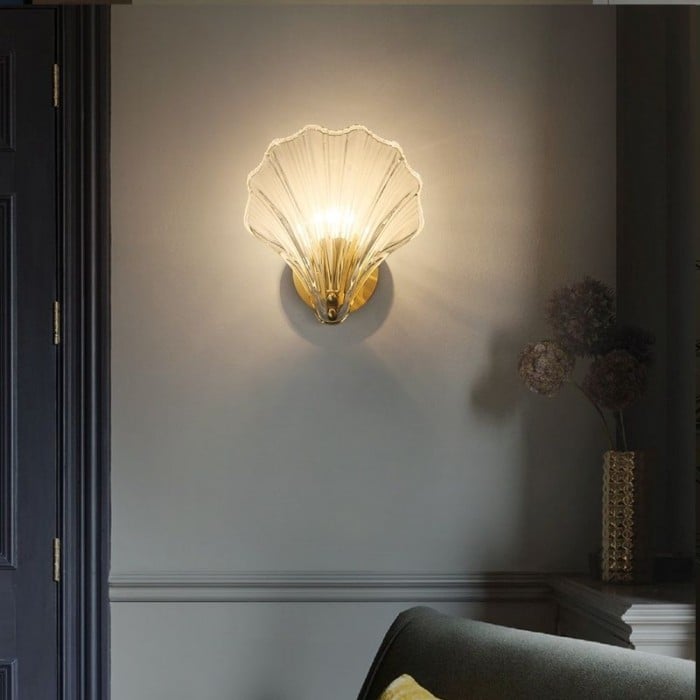 Nástěnné světlo Marina Shell a sklo v moderním art deco stylu