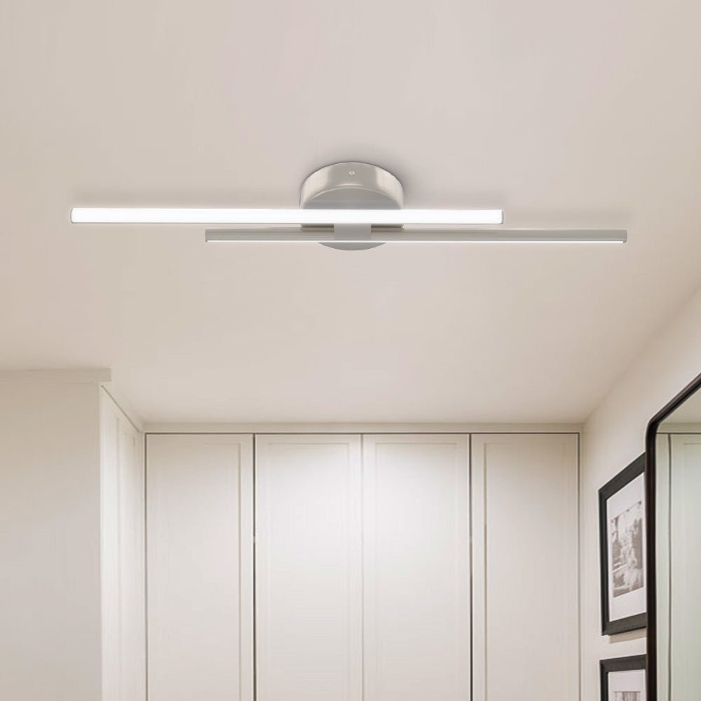 Tira de luz LED para techo 12W blanco frío acabado en latón níquel negro 60-80 cm